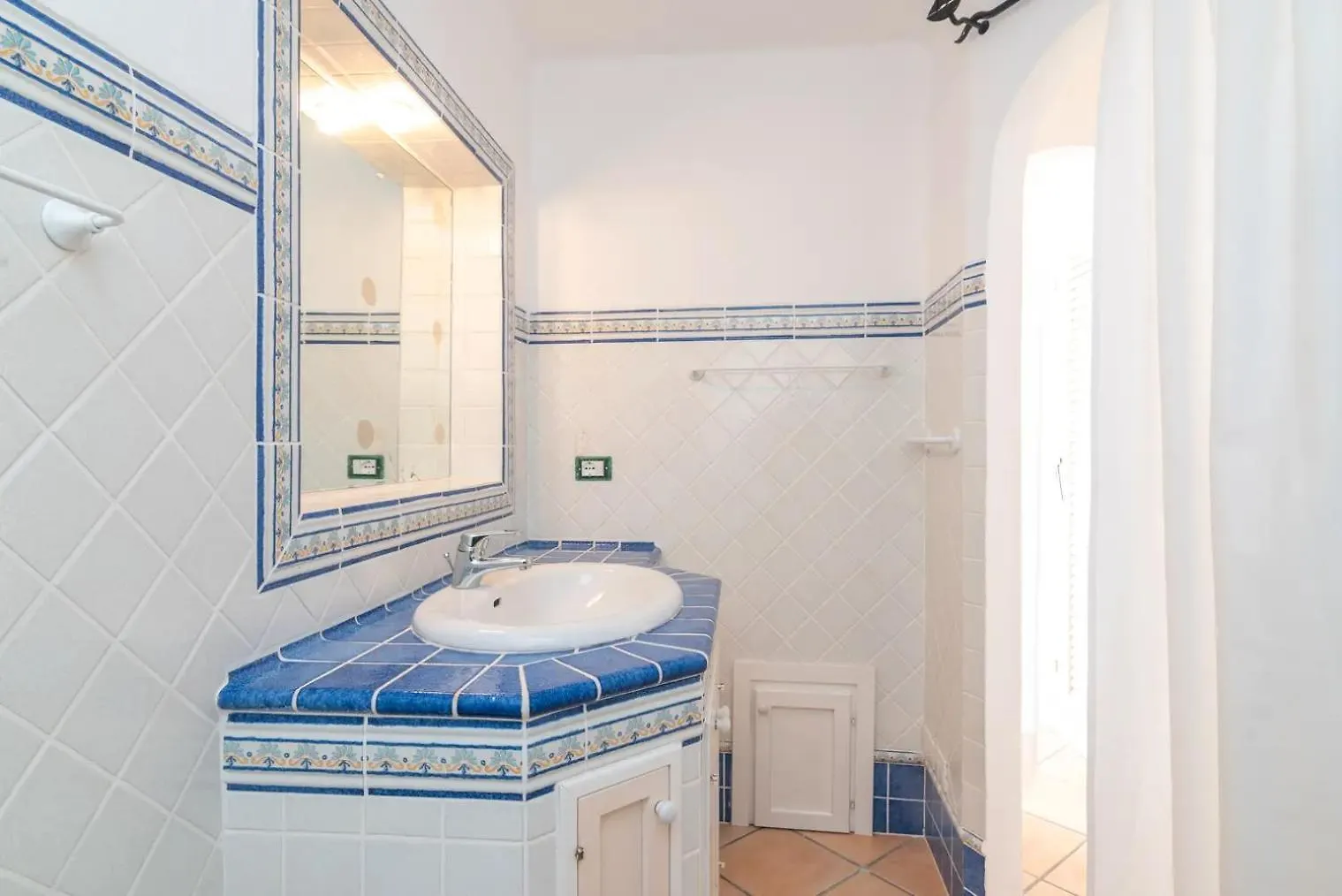 Villa Punta Sardegna Porto Rafael